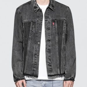 Levis Altered Trucker Distressed Denim 